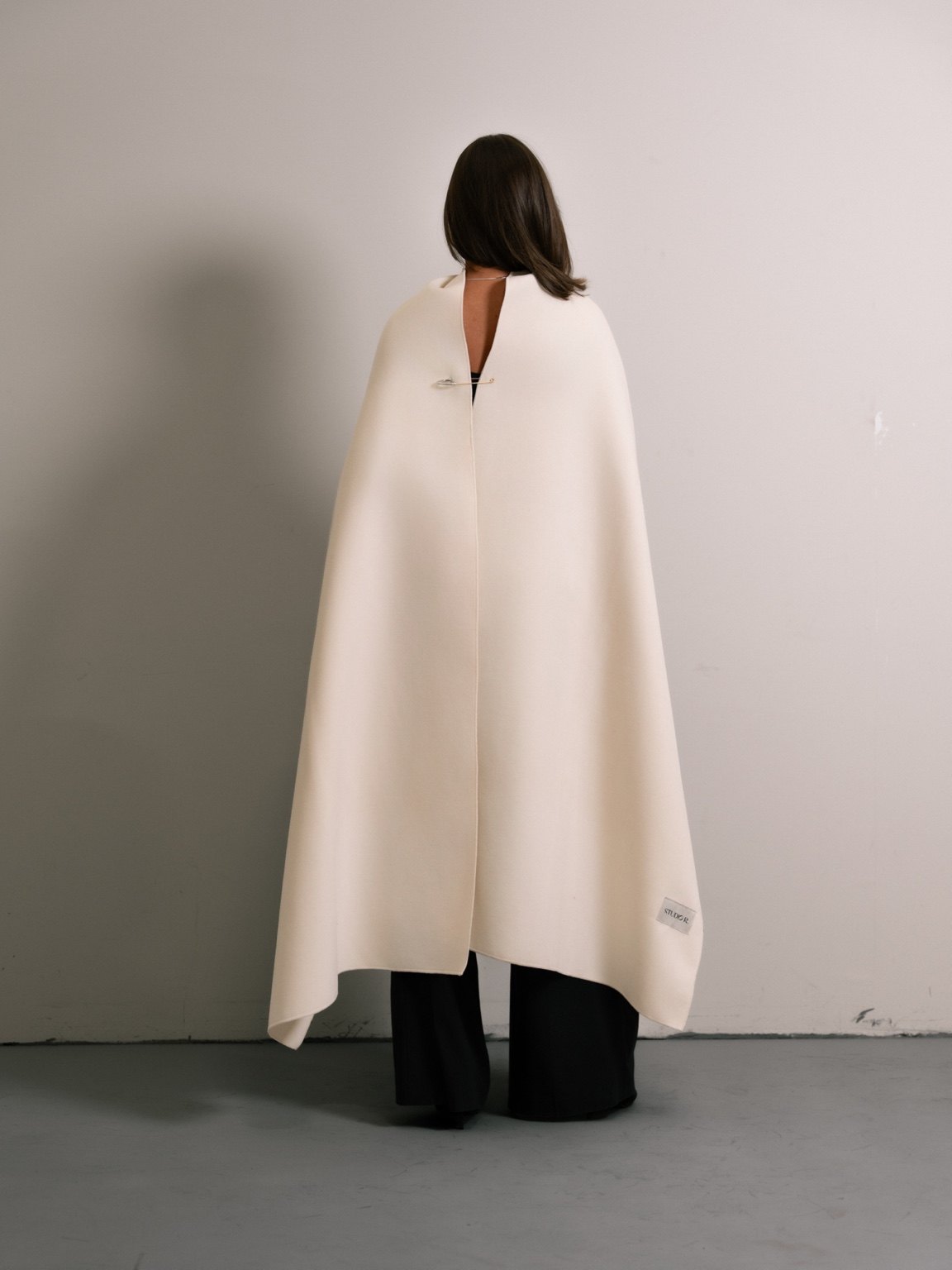 The Aurelia Cape - Ivory