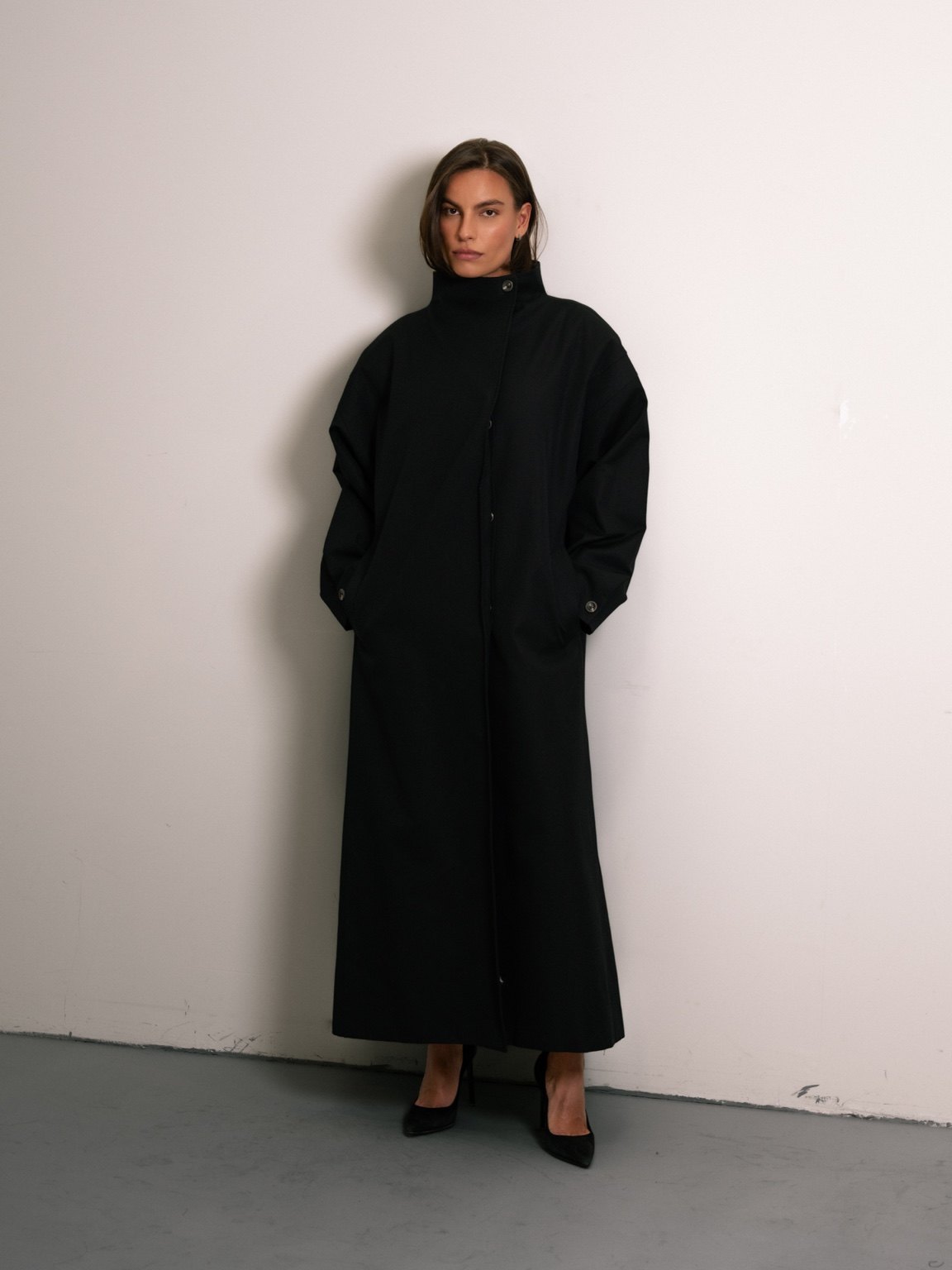 The Valen Trench Coat - Black